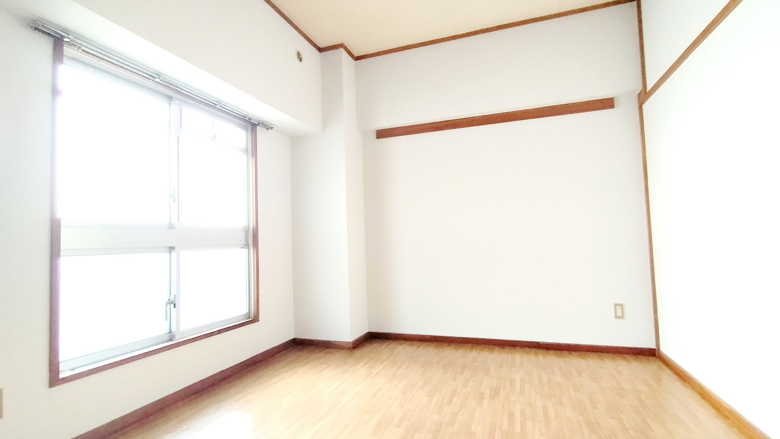 大きな開口があるため北側でも明るく過ごせます