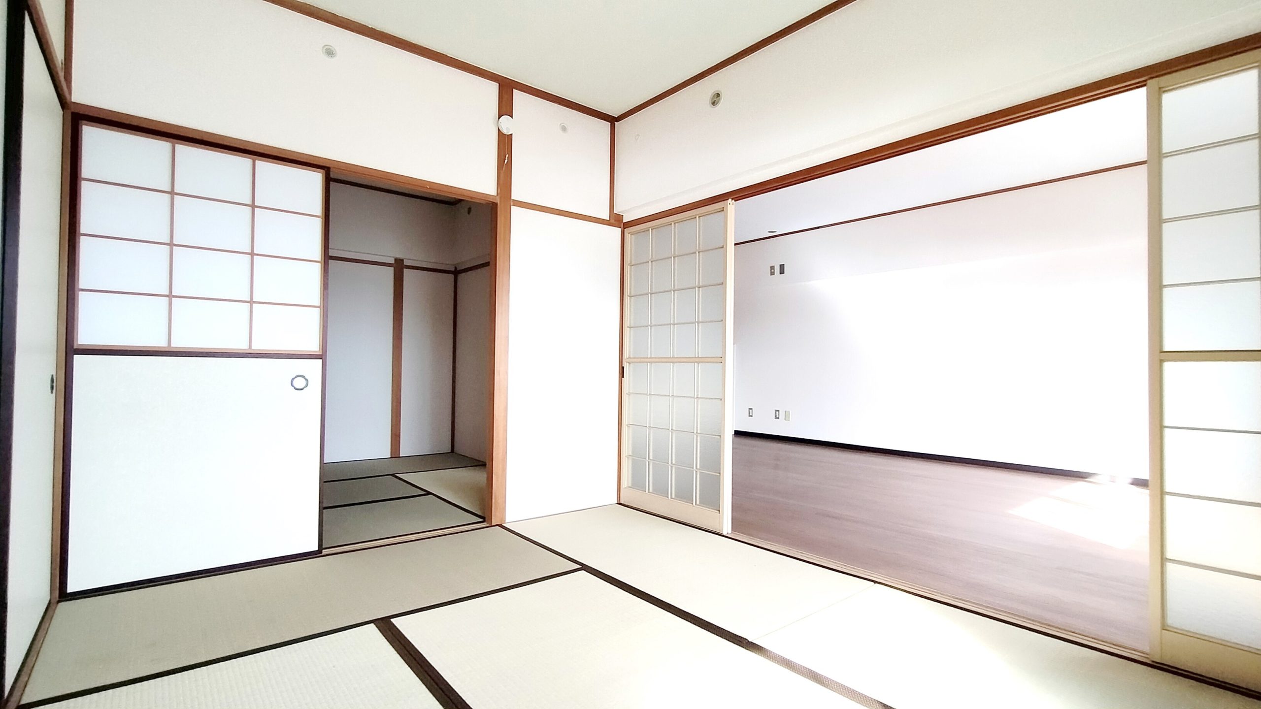 南面和室はお子様も安心して遊ばせることが出来ます