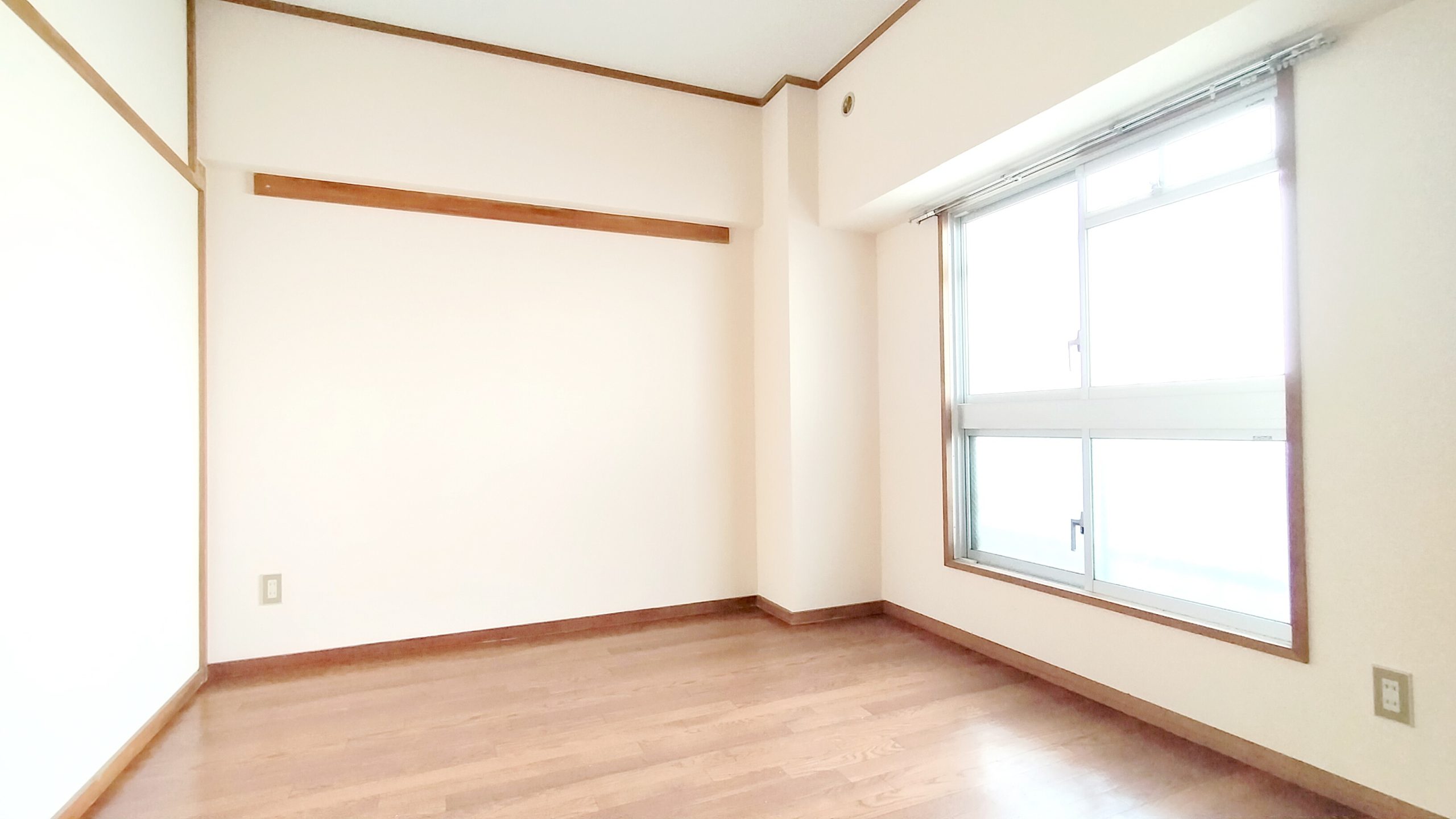 大きな開口があるため北側でも明るく過ごせます