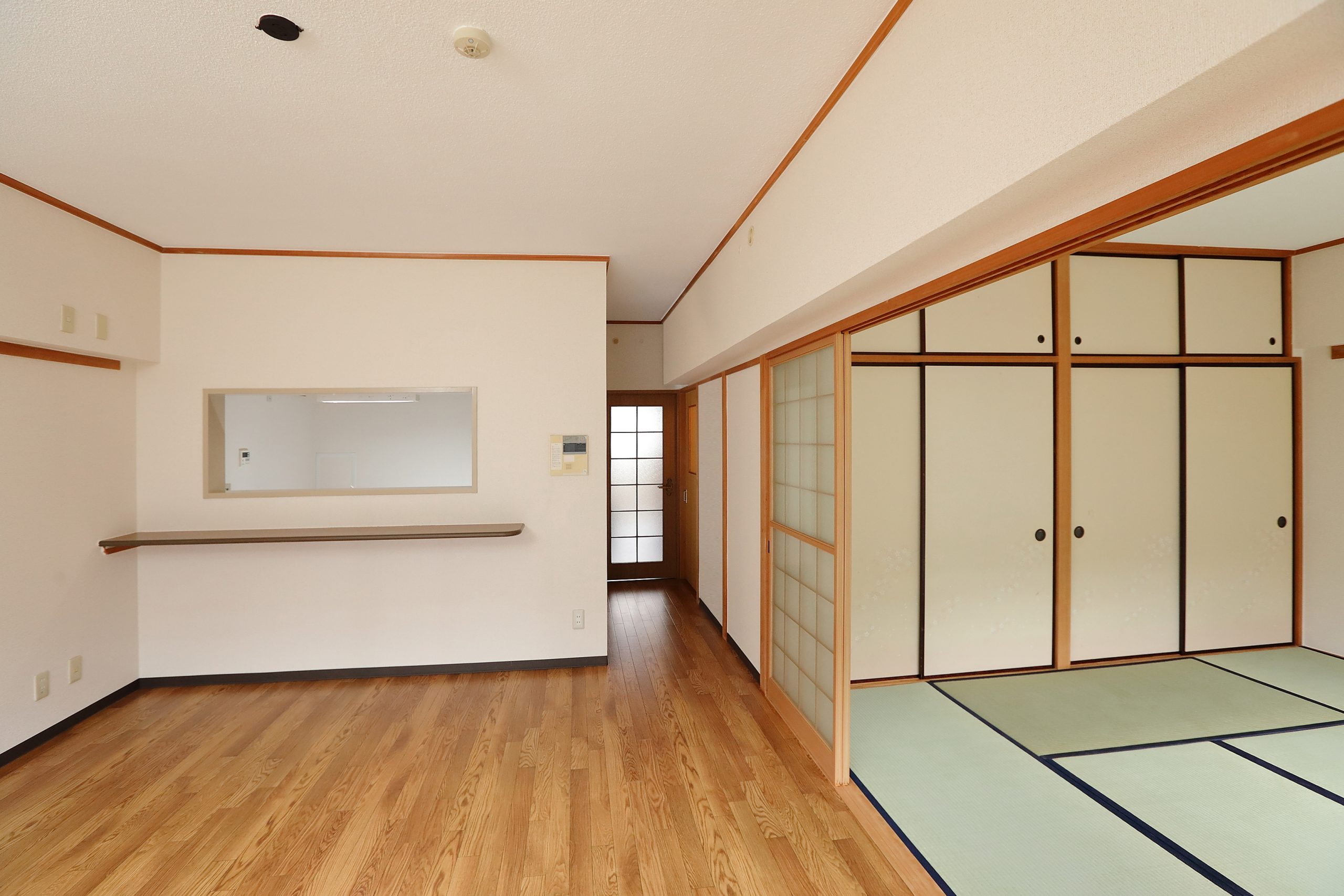 続き和室は小さなお子様の遊び場にもなります