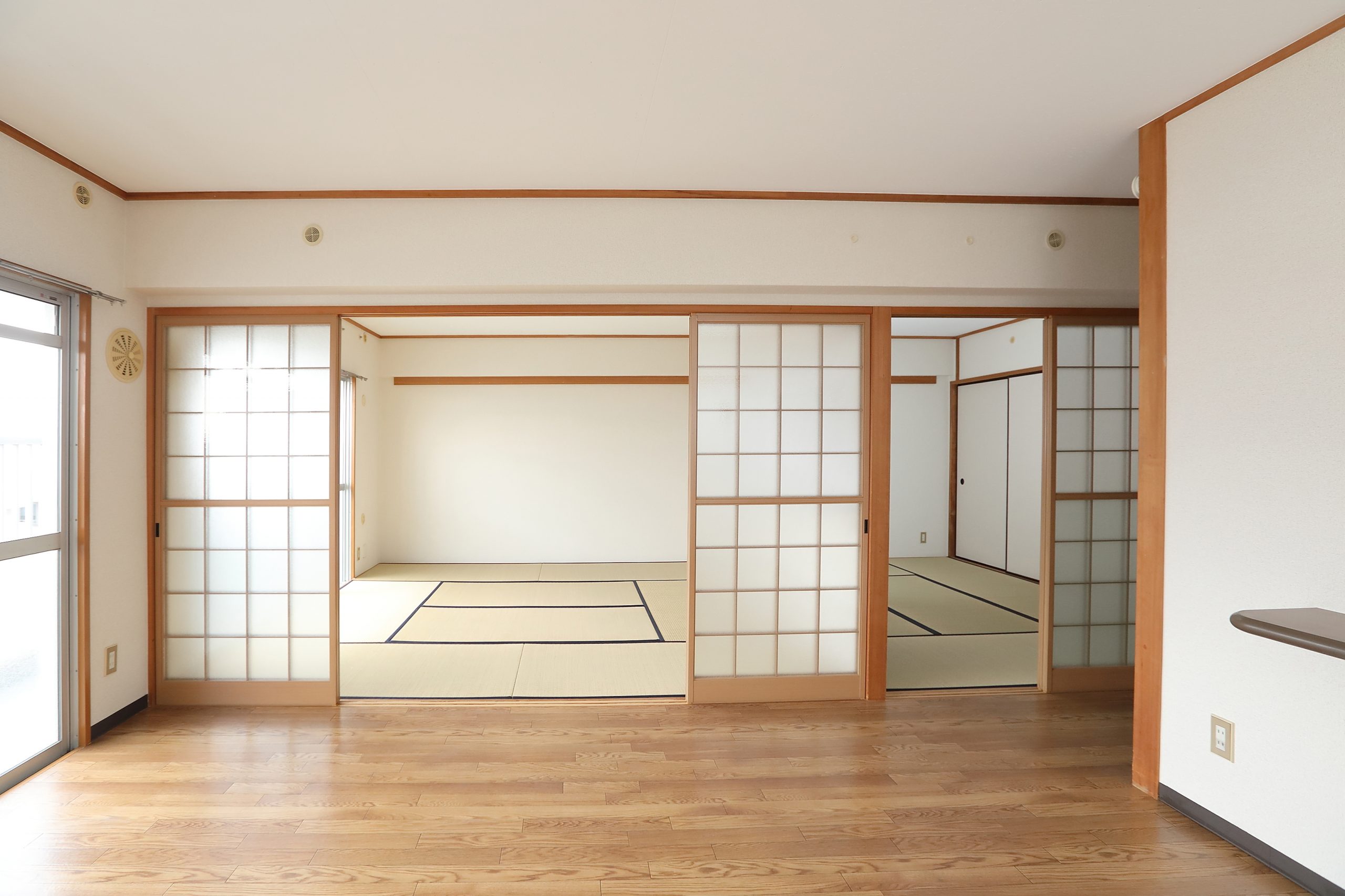 二間続きの和室