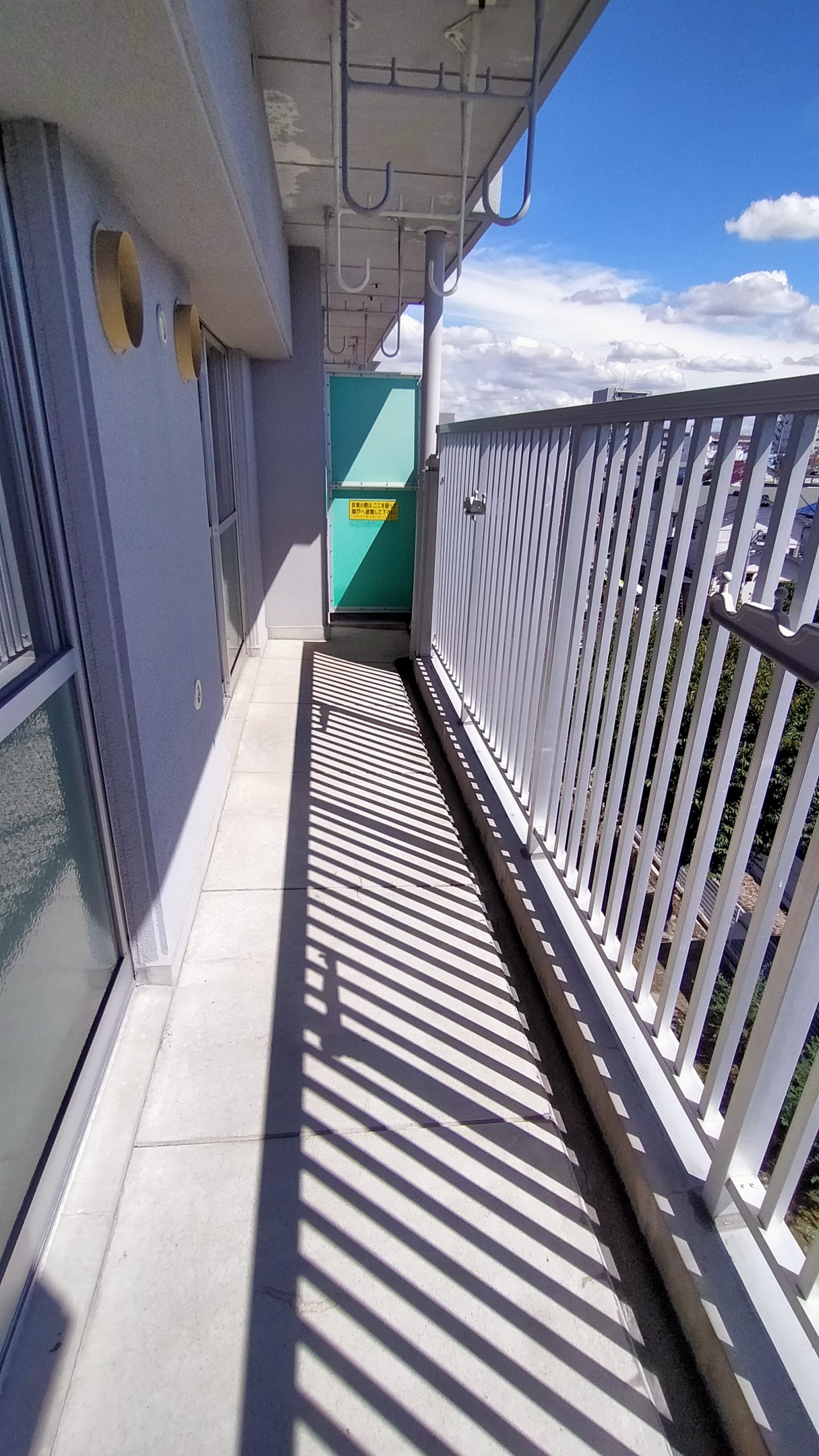 広々としたベランダ 採光良好です!