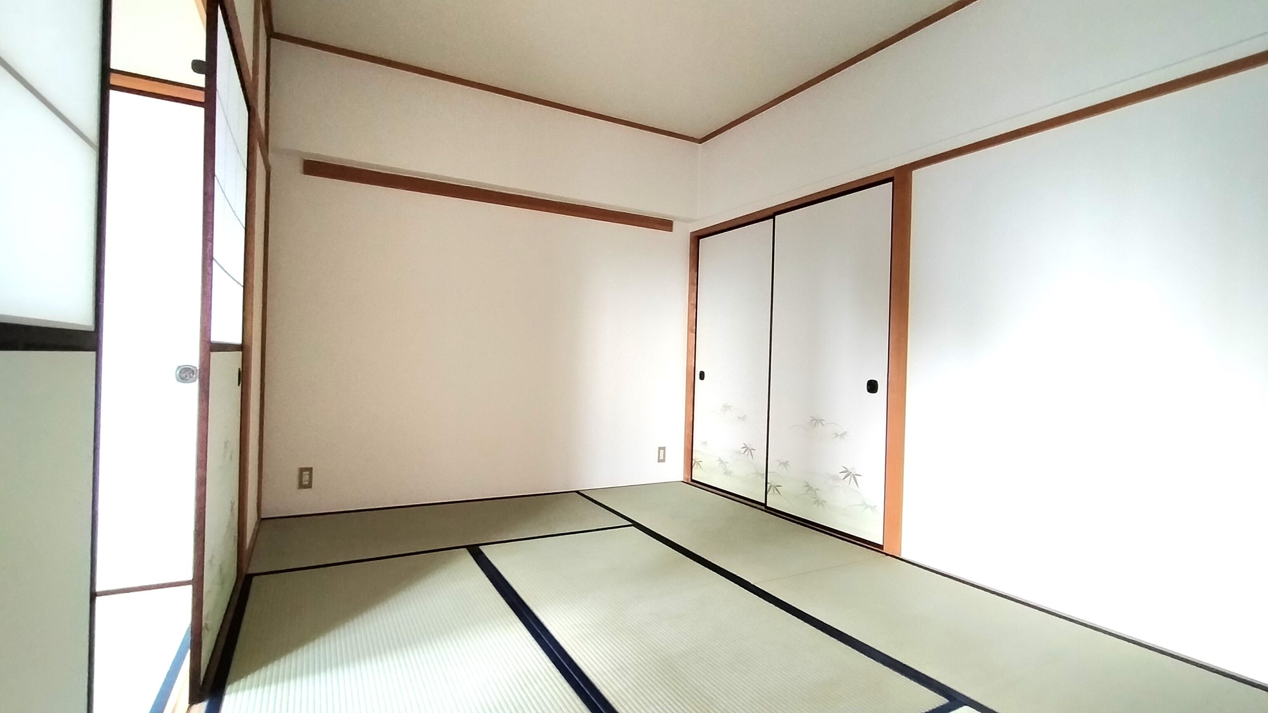 続き和室は夏は涼しく冬は暖かく過ごすことが出来ます