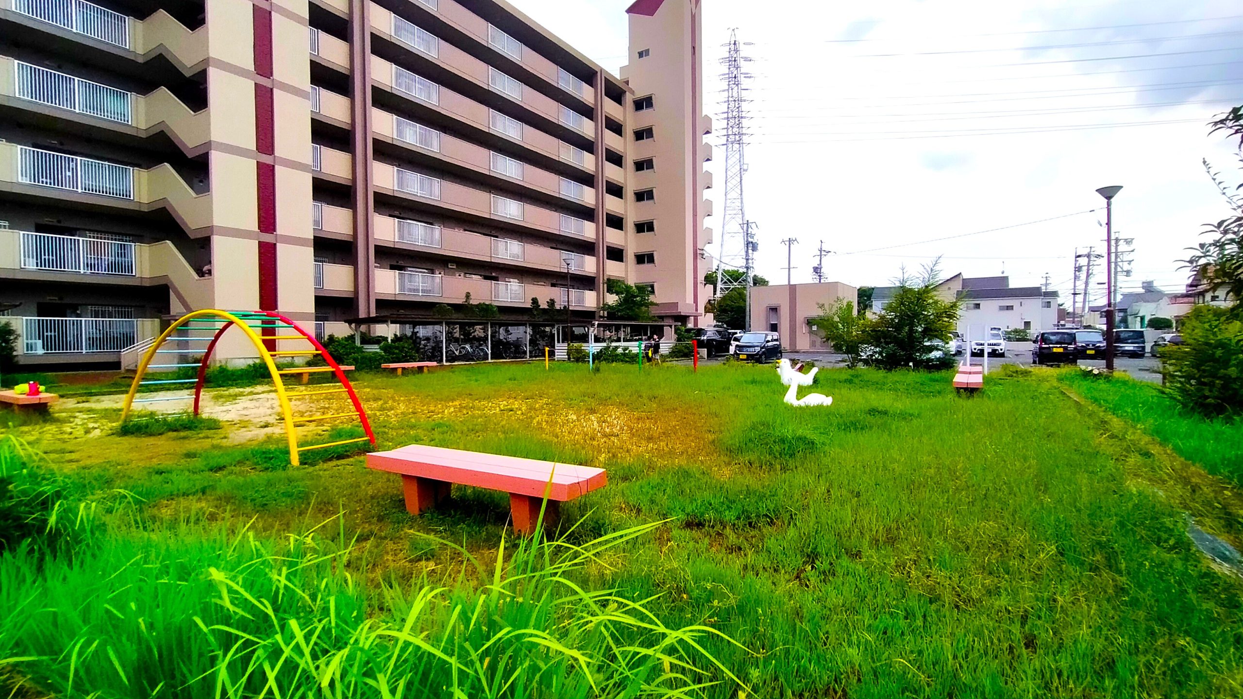 A・B棟間にはキッズパークもあります