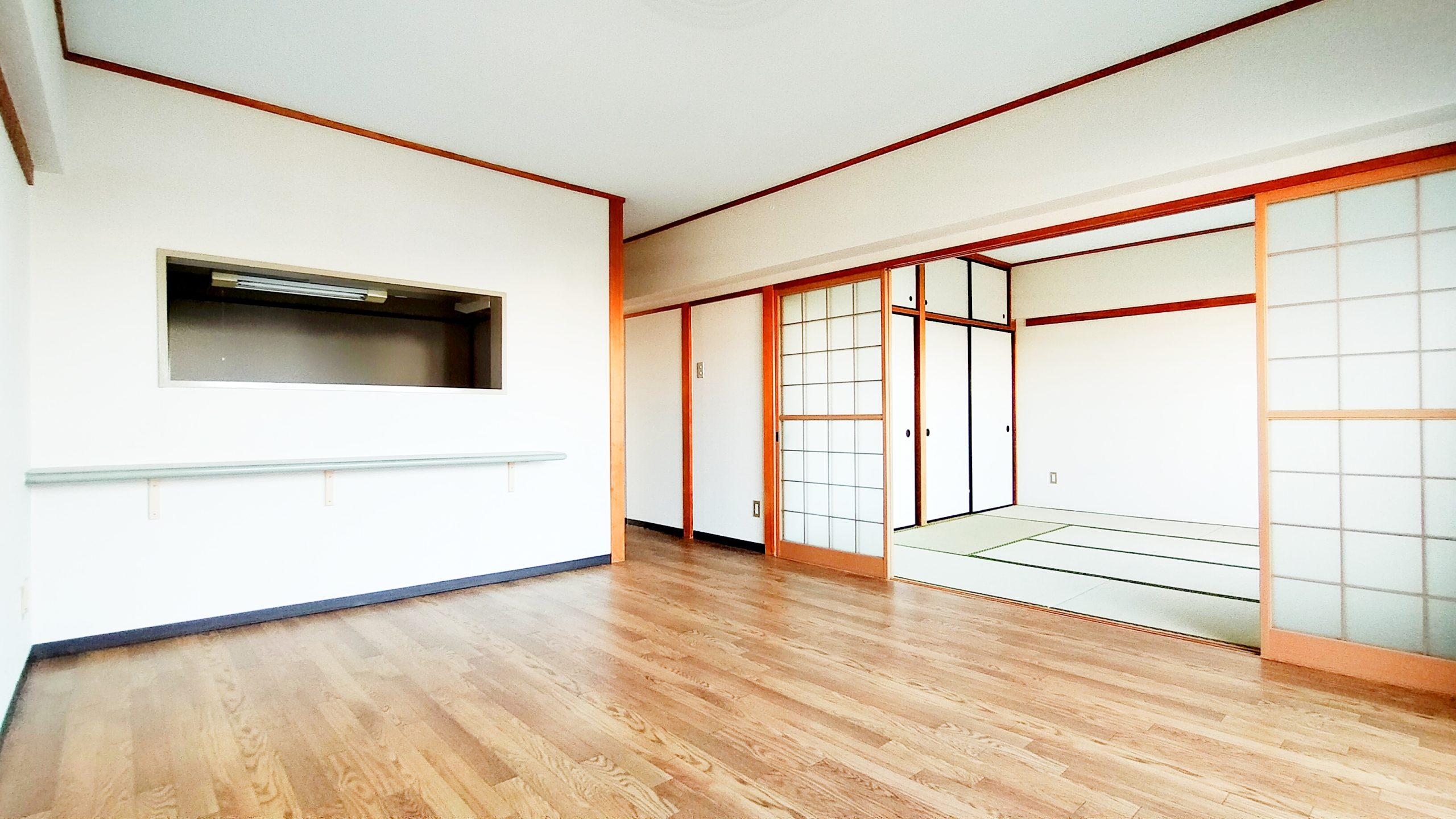 南面開口によりリビングで明るく過ごせます