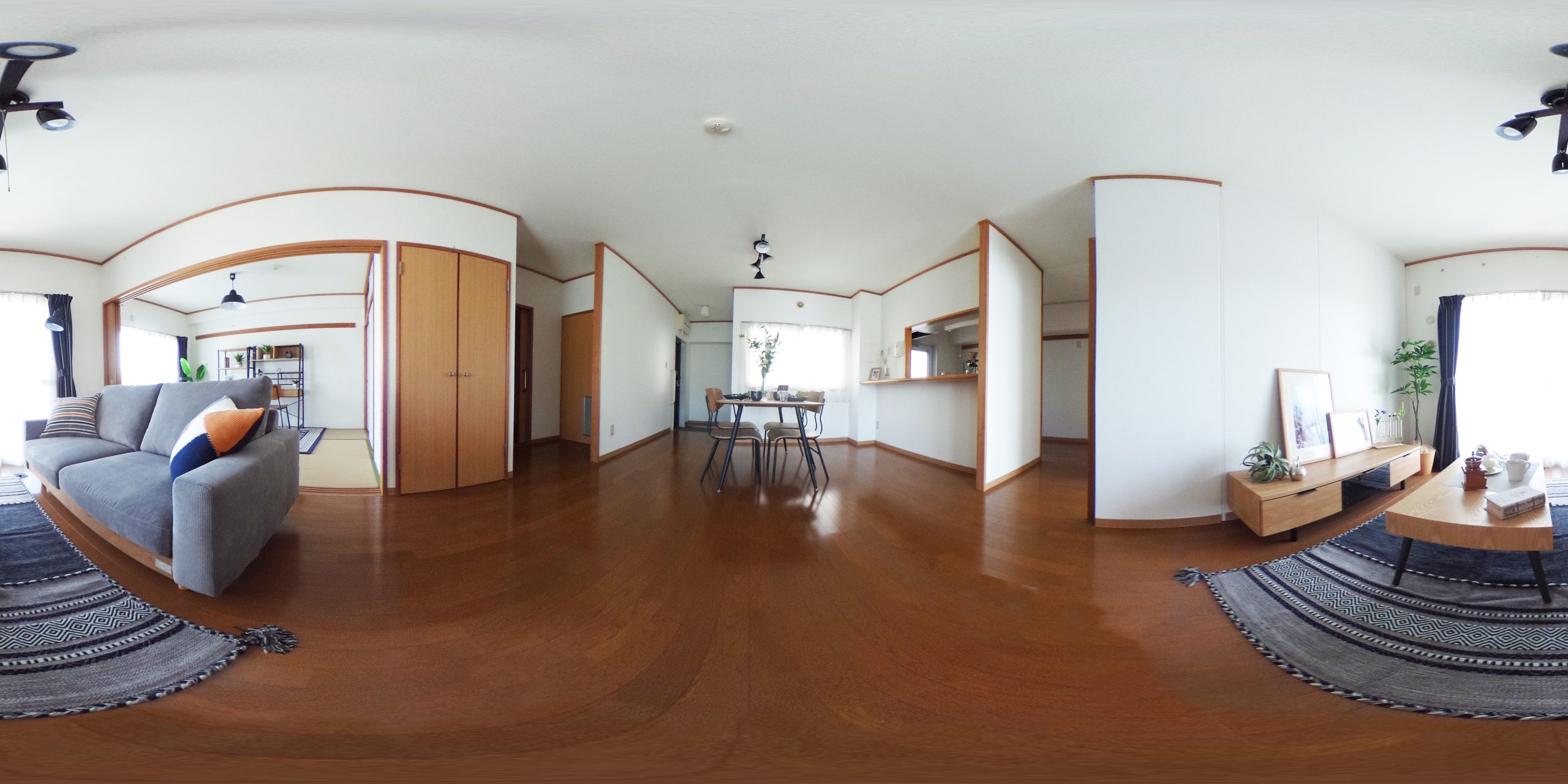 リビング3D 南向きの大きな開口部で明るく広々としたリビングです