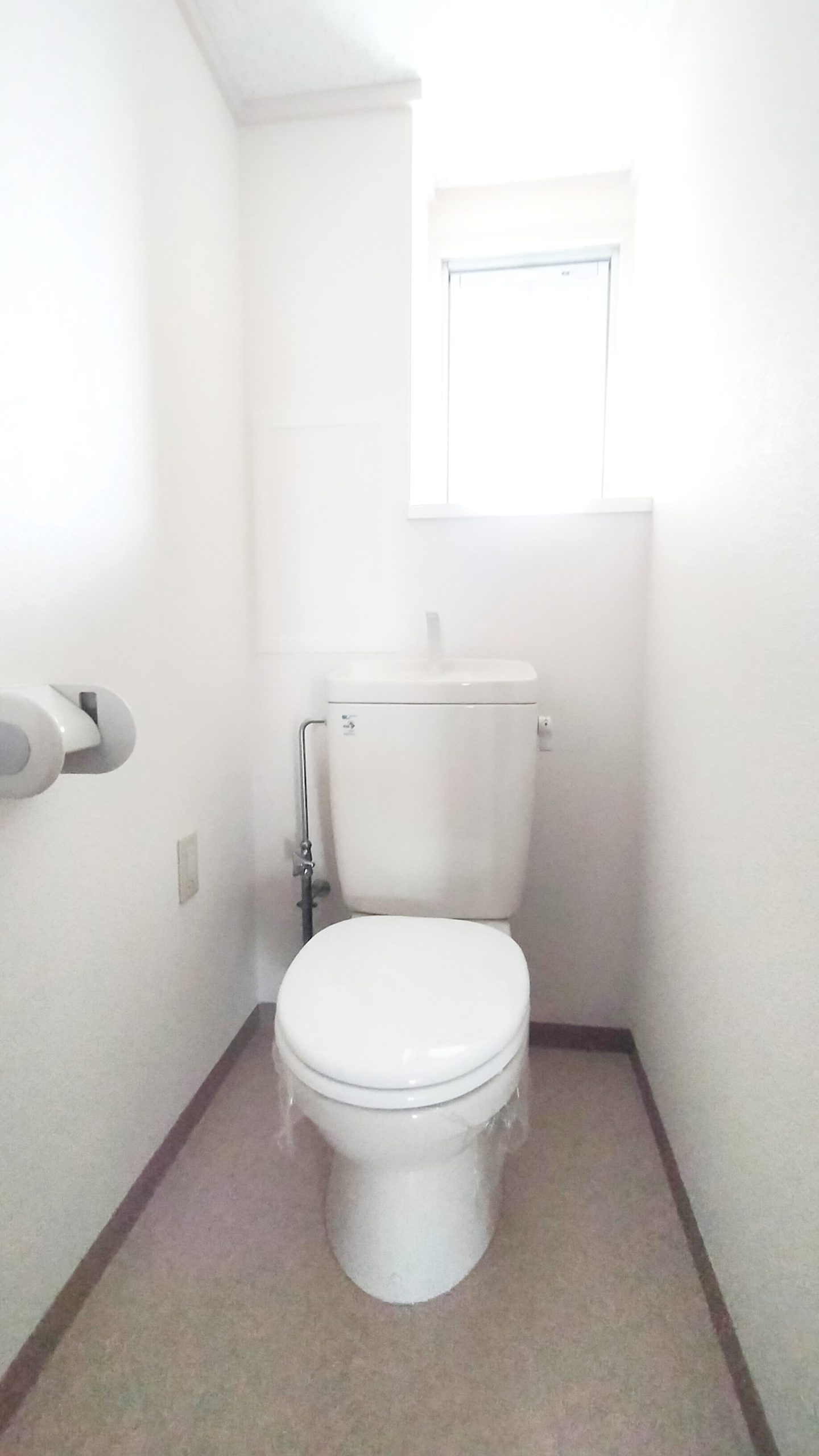 開口があるため開放感があり、換気しやすい作りです