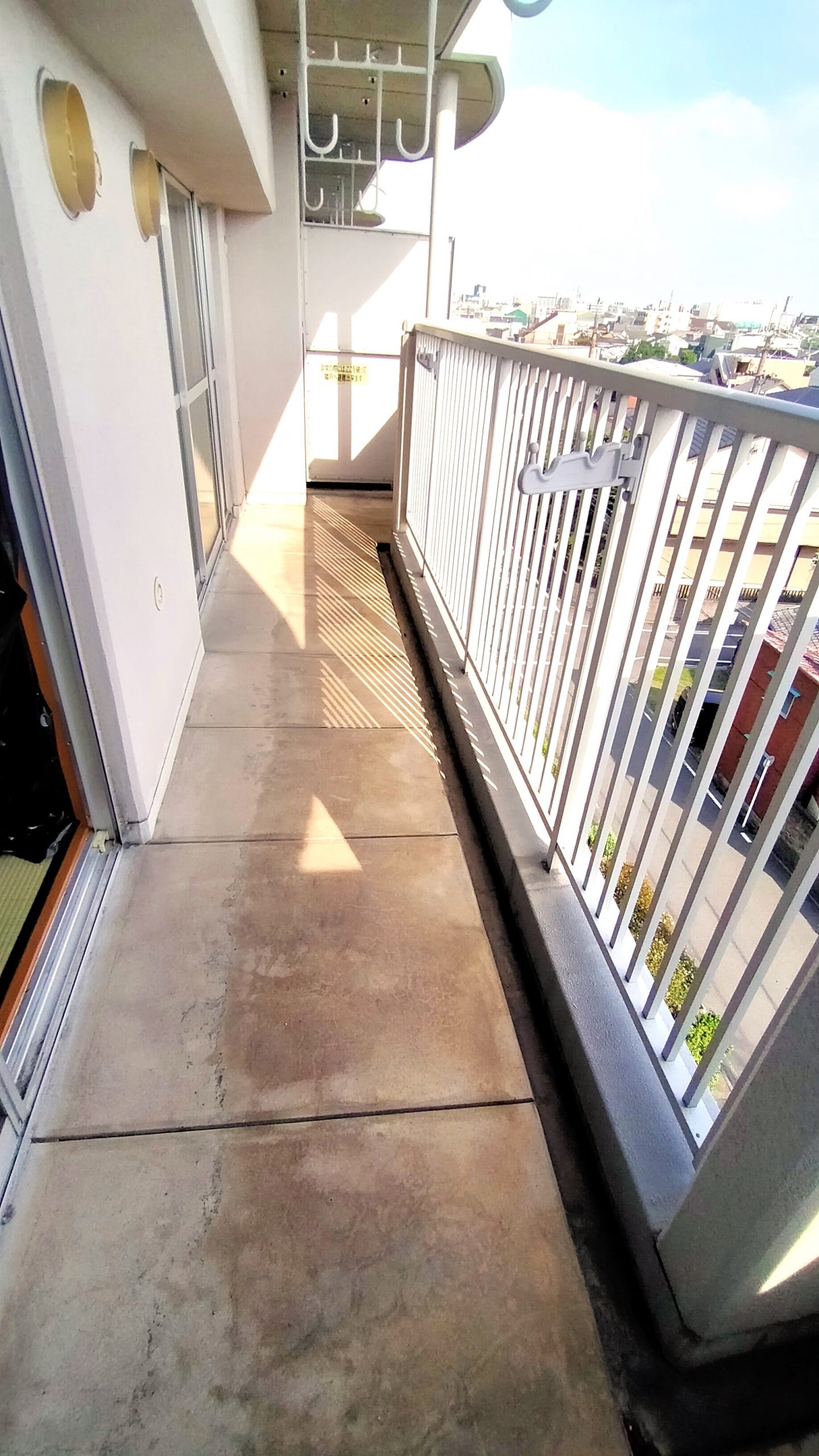 南側ベランダは日当たり抜群です