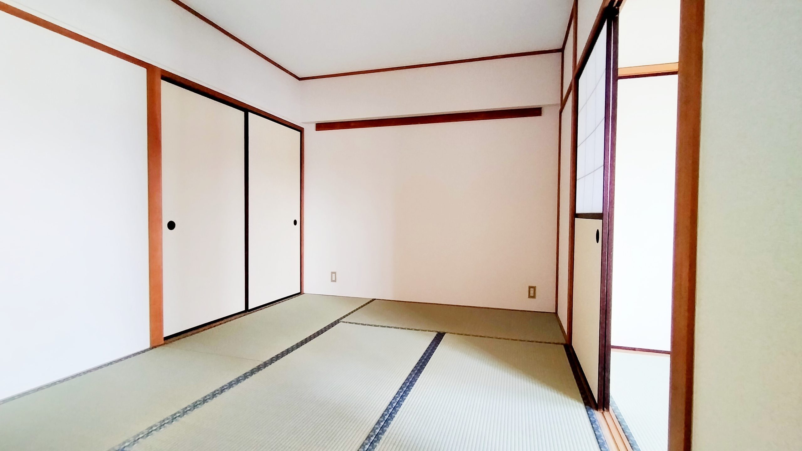 続き和室は襖をはずせば大空間に